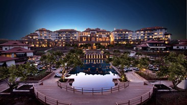 Fairmont Zimbali Resort E 366 x207